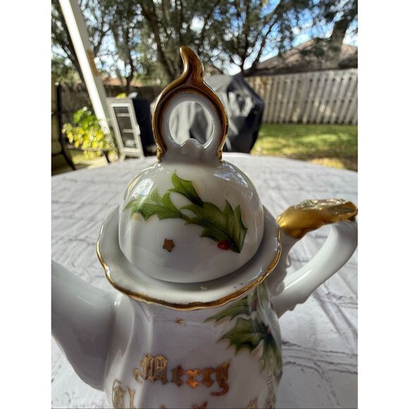 Vintage Norcrest Fine China Merry Christmas Formal Teapot Holly Holiday Print - Picture 5 of 16